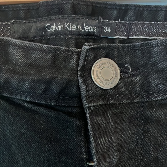 Calvin Klein - Black Denim Straight Leg Jeans - Size 34 CLEARANCE - Picture 2 of 5